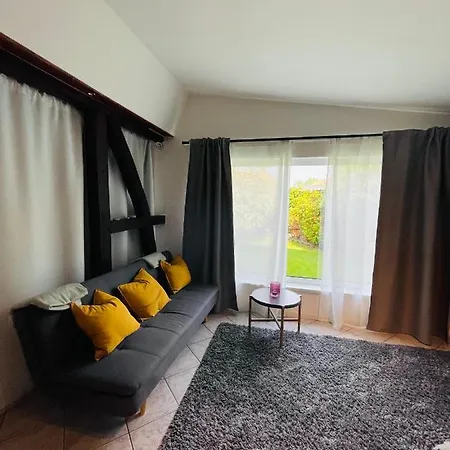 Apartamento Sanders Ferienhaus, Check-in Jederzeit Moeglich, Privatparkplatz Und Voll Ausgestattet *